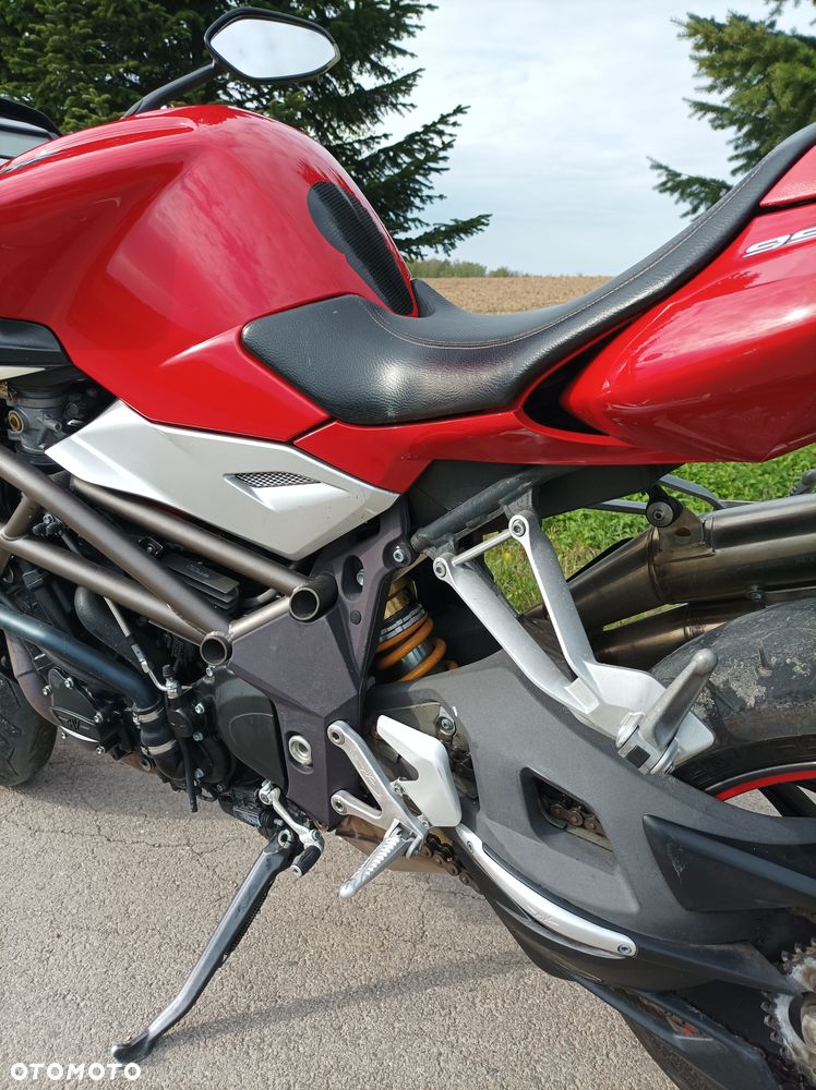 MV AGUSTA Brutale - 13