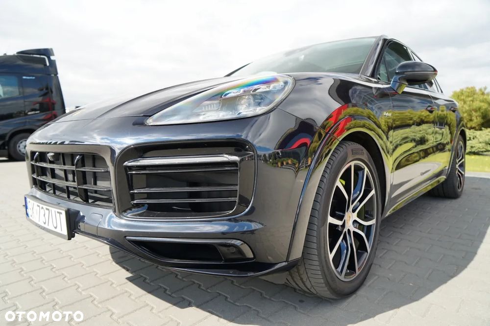 Porsche Cayenne Platinum Edition - 13