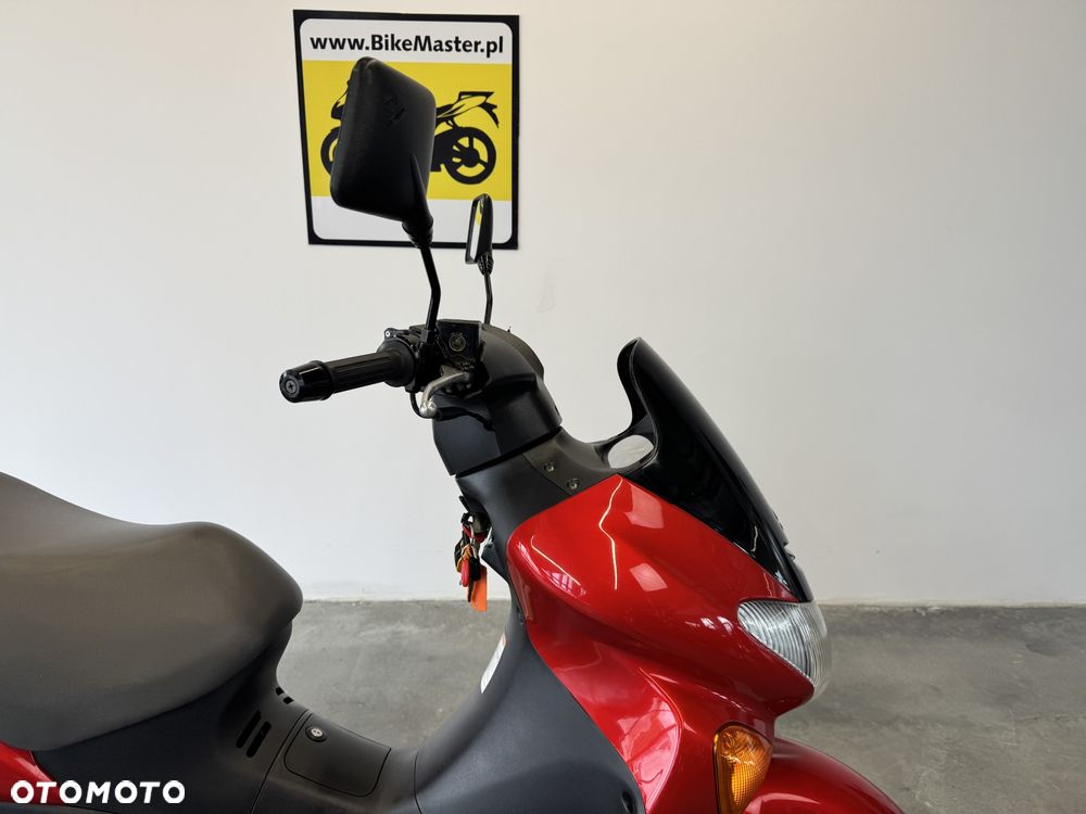 Suzuki Inny - 11