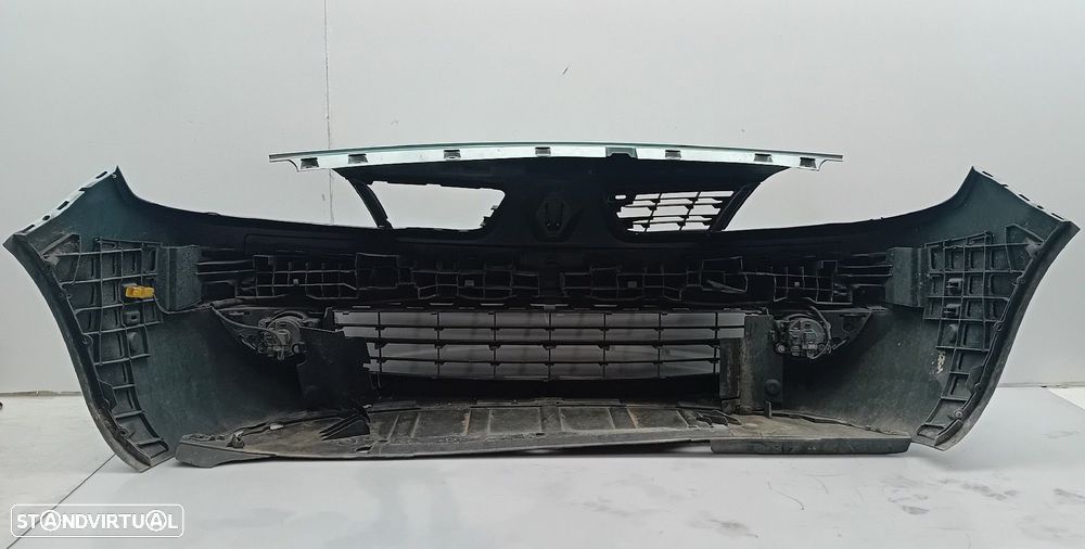 Pára-choques frente RENAULT Scénic II (JM0/1_) - 2