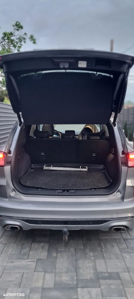 Ford Kuga 2.5 Duratec PHEV Vignale - 12