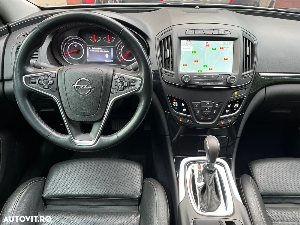 Opel Insignia 2.0 Bi Turbo CDTI 4x4 Sports Tourer Aut. - 16