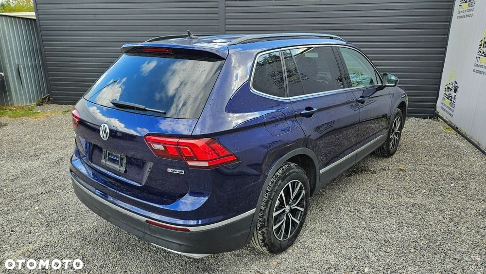 Volkswagen Tiguan - 32