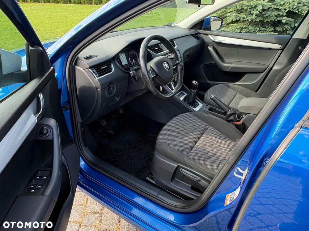 Skoda Octavia 1.6 TDI Ambition - 14