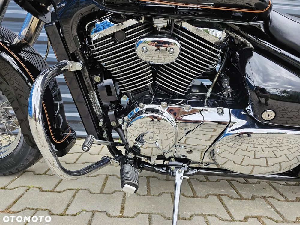 Suzuki VL 800 Volusia - 16