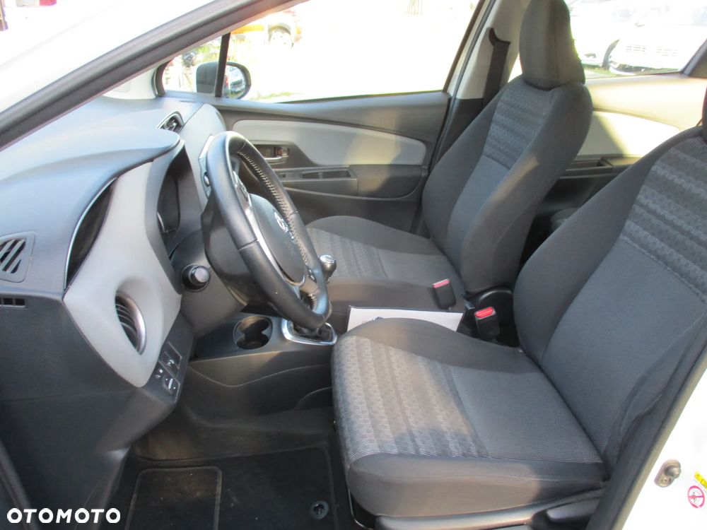 Toyota Yaris 1.33 VVT-i - 7