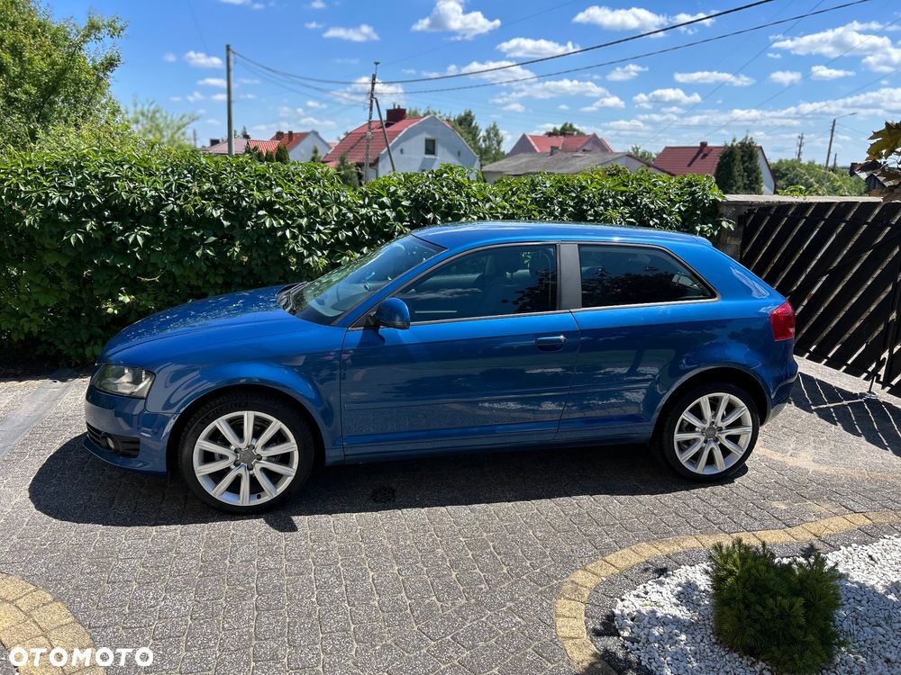Audi A3 3-drzwiowe 1.6 Attraction - 18