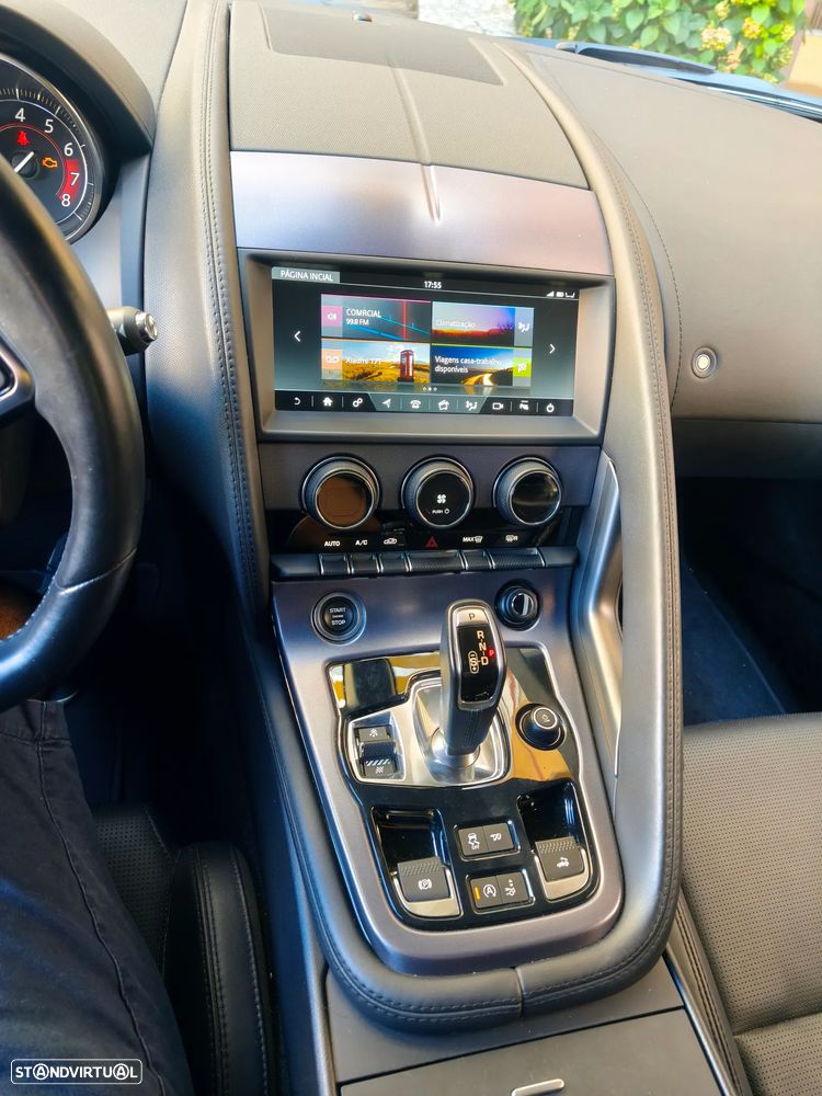 Jaguar F-Type - 7