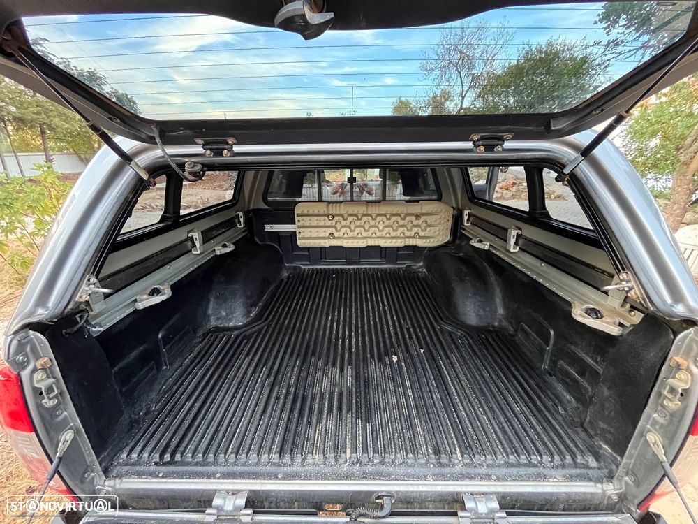Nissan Navara 2.3 dCi CD 4WD N-Connecta Nav - 12