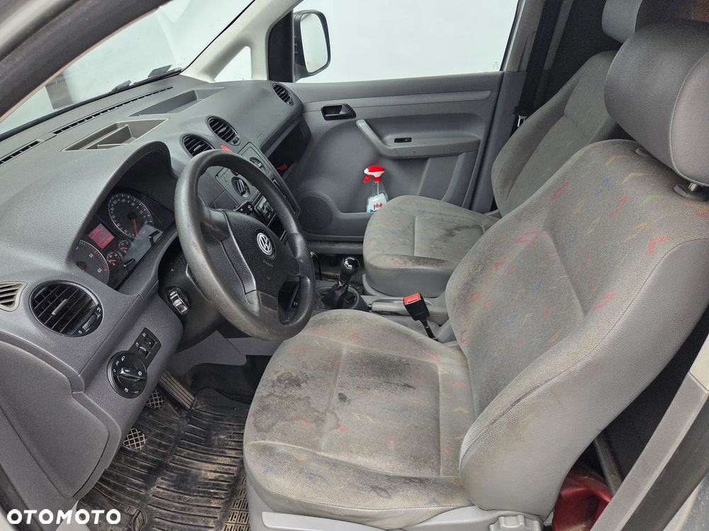 Volkswagen Caddy - 5