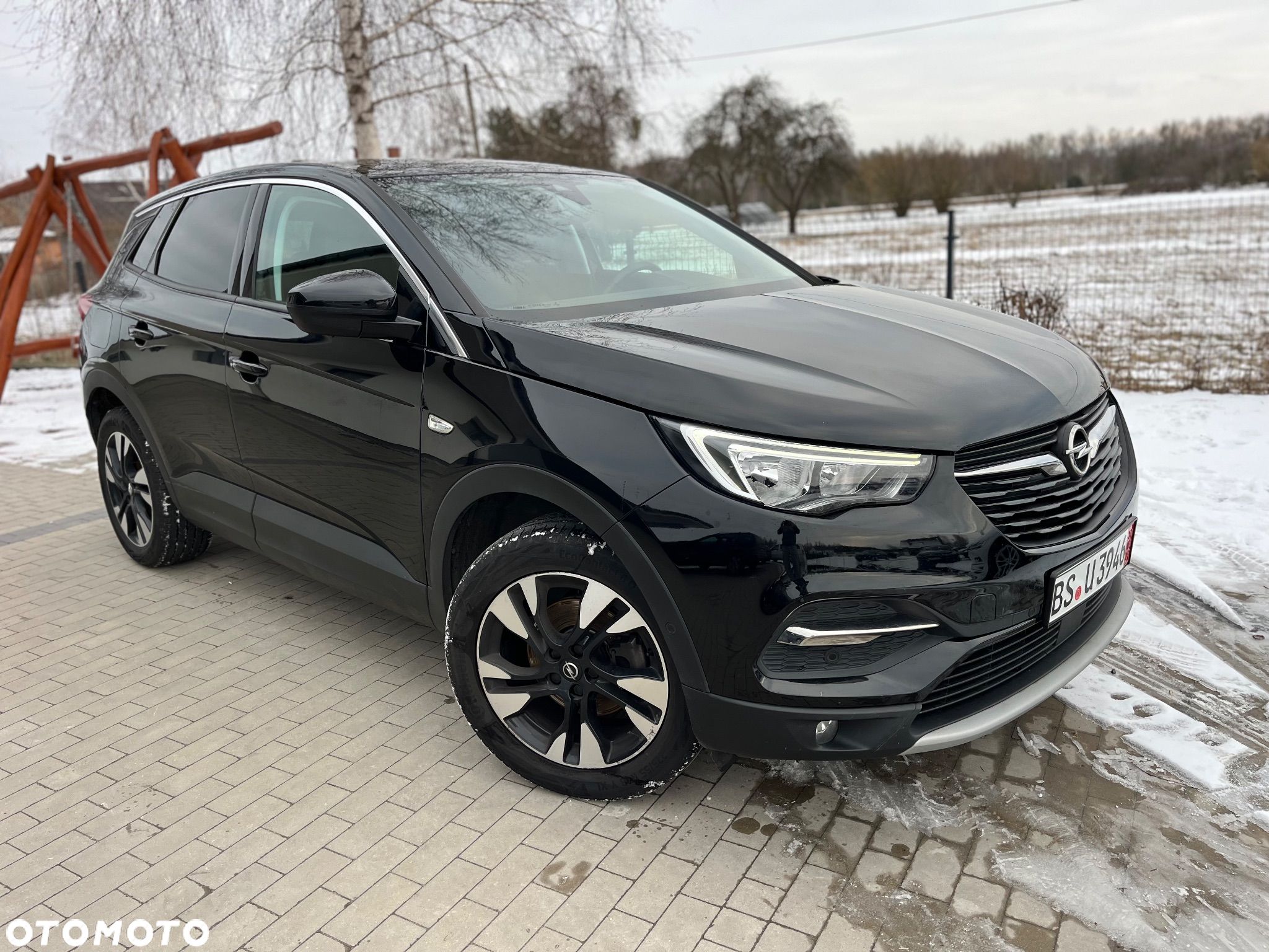 Używany Opel Grandland X 2019 - 63 900 PLN, 100 000 km
