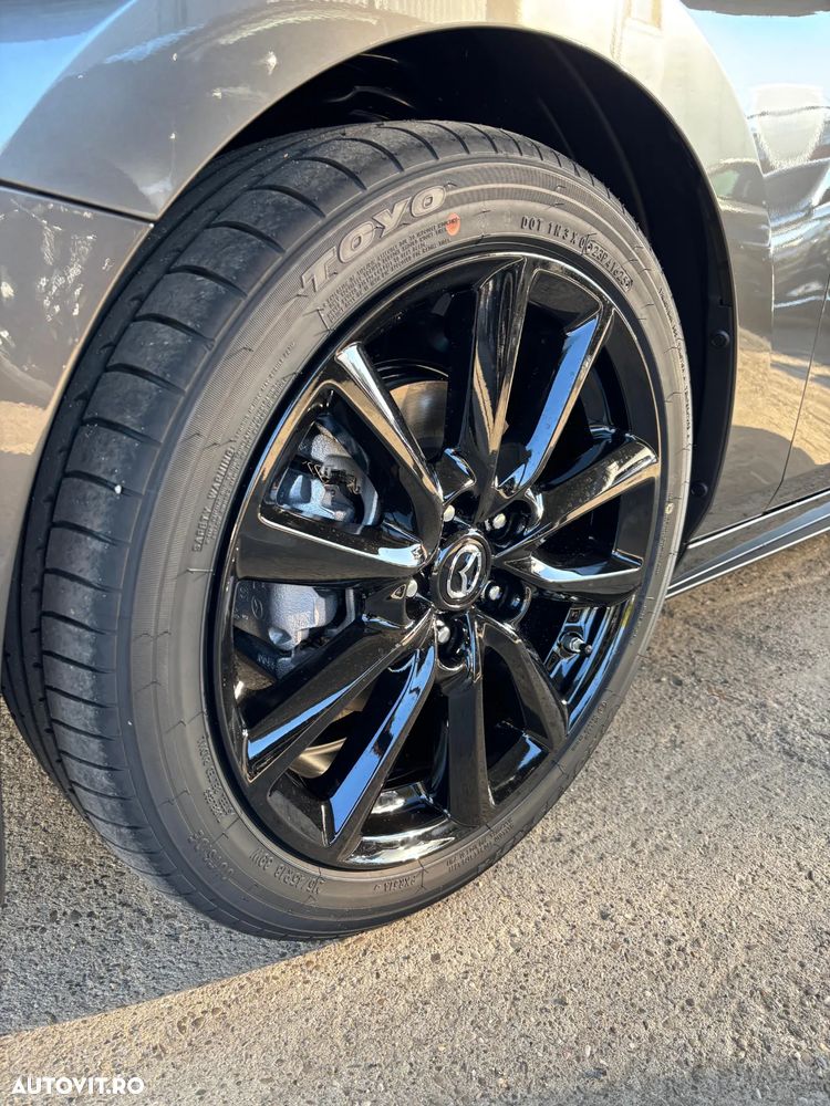 Mazda 3 e-Skyactiv G140 AT MHEV Homura - 15