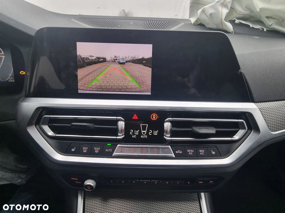 BMW Seria 3 320d M Sport Shadow - 13