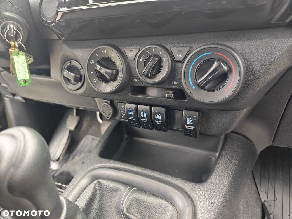 Toyota Hilux 2.4 D-4D Single Cab DLX 4x4 - 14
