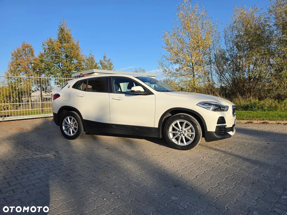 BMW X2 sDrive18i Advantage - 4