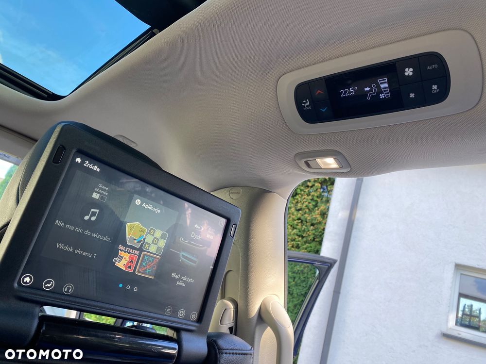 Chrysler Pacifica - 26