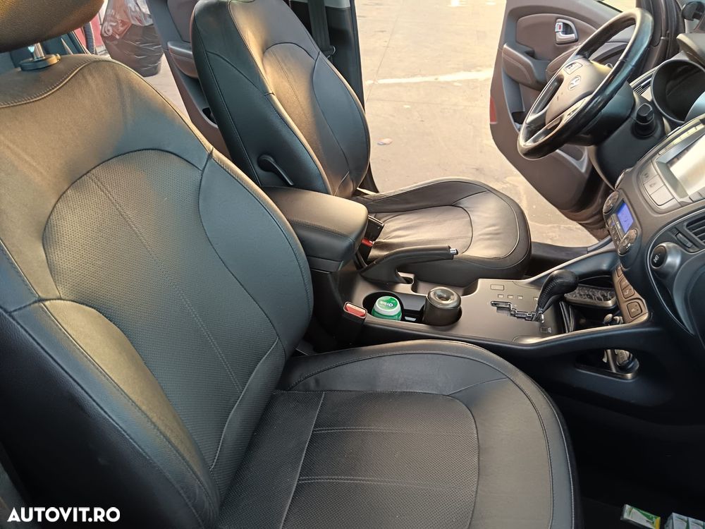 Hyundai ix35 2.0 CRDI 4WD Automatik Style - 17