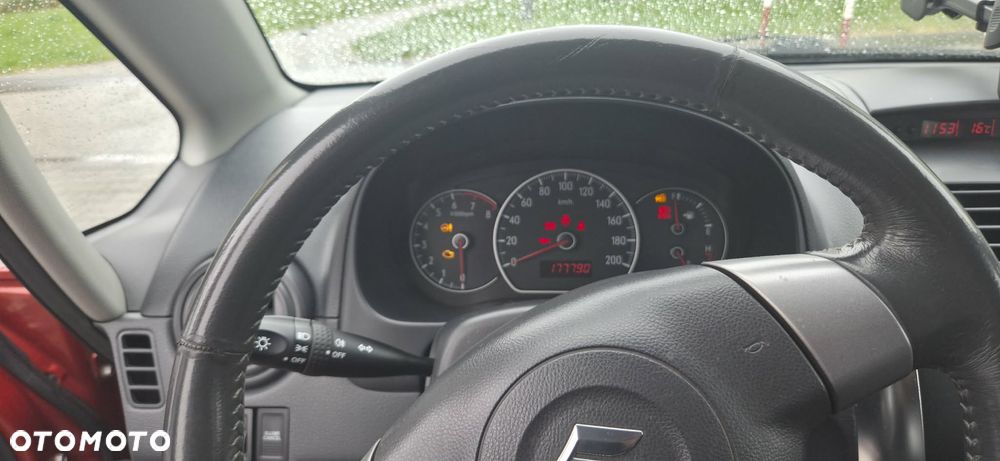 Suzuki SX4 1.6 VVT 4x2 Comfort - 3