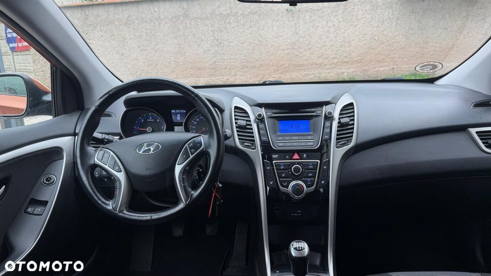 Hyundai i30 1.6 CRDI Passion Plus - 30