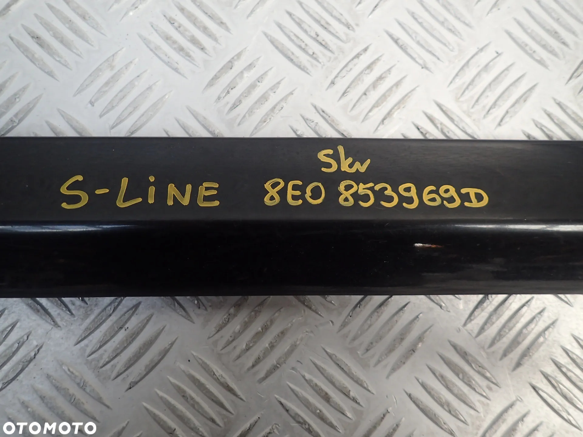 AUDI A4 B6 LISTWA DOLNA DRZWI LEWY TYŁ 8E0853969D RADOM - 4
