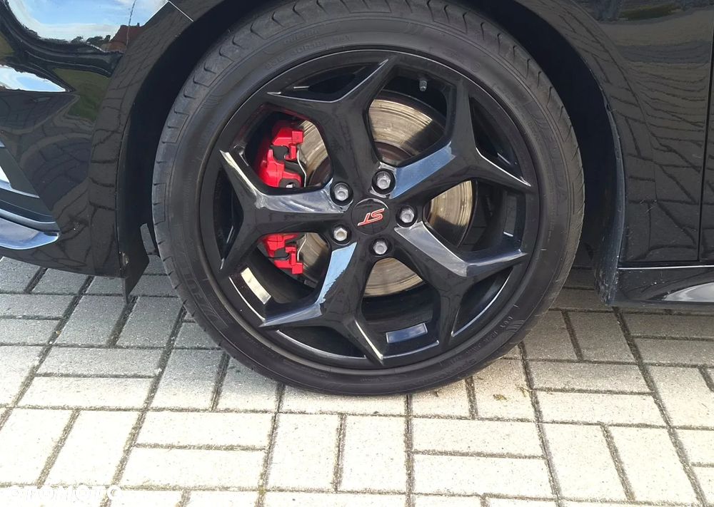 Ford Focus ST2 - 22