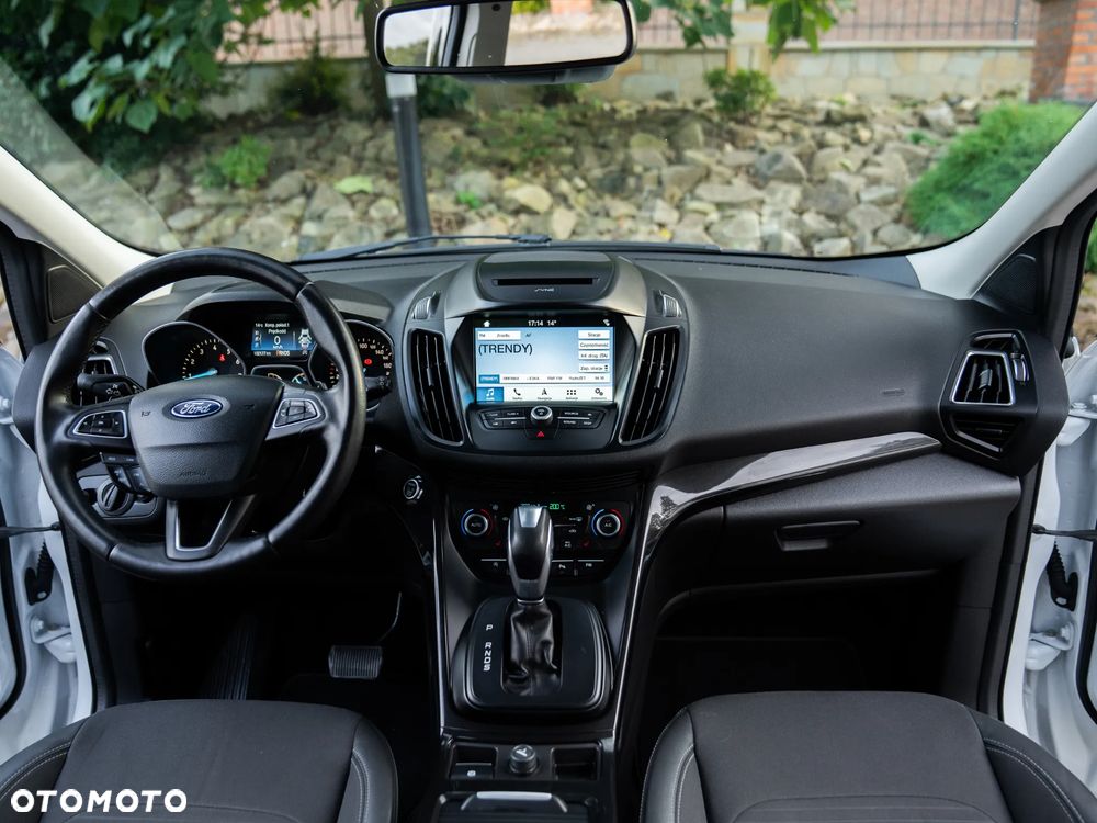 Ford Kuga 1.5 EcoBoost 4WD Titanium Plus - 22