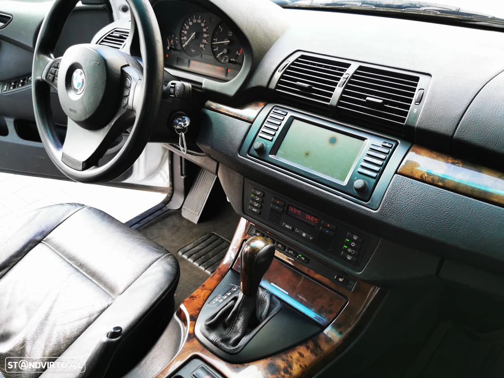 BMW X5 3.0 dA - 16