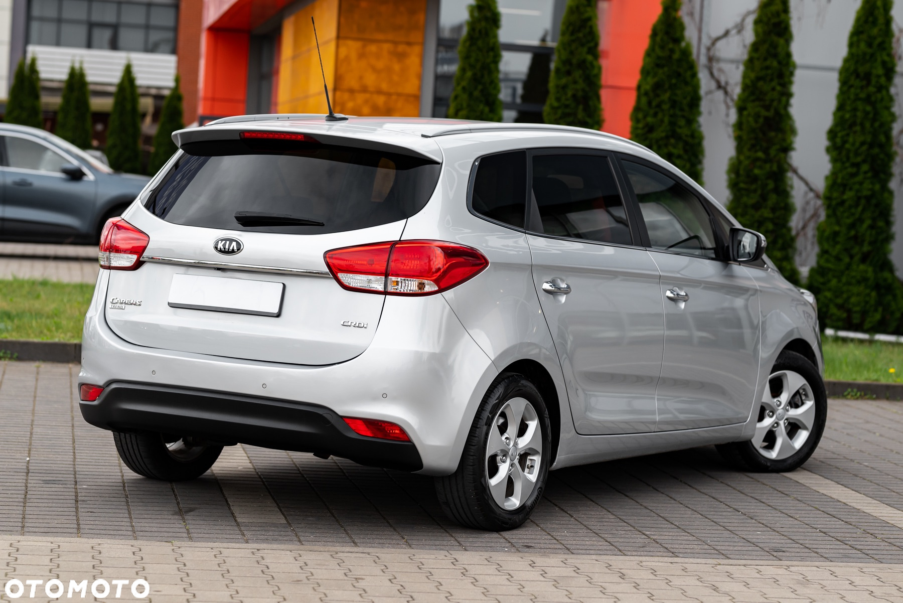 Kia Carens 1.7 CRDi L - 15