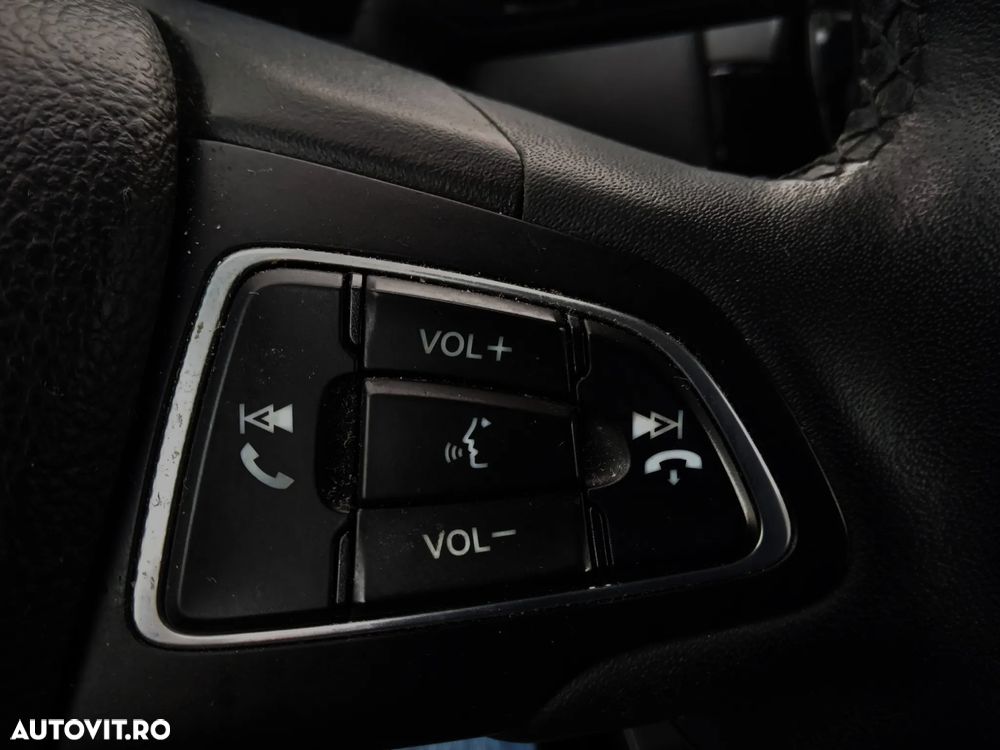 Ford EcoSport 1.5 EcoBlue Titanium - 12