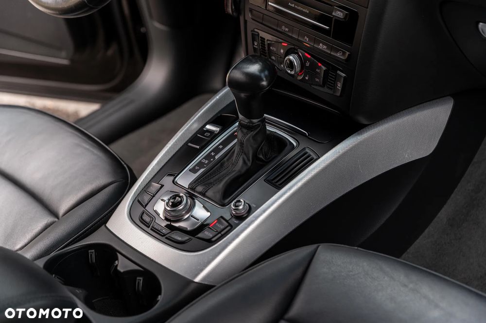 Audi Q5 2.0 TDI Quattro Sport S tronic - 28