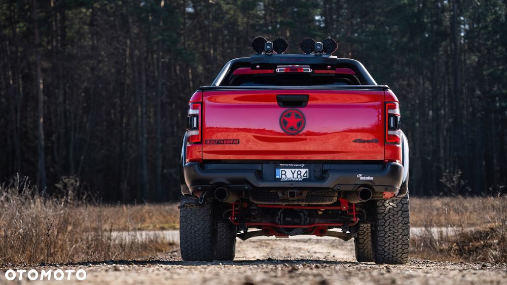 RAM 1500 - 12