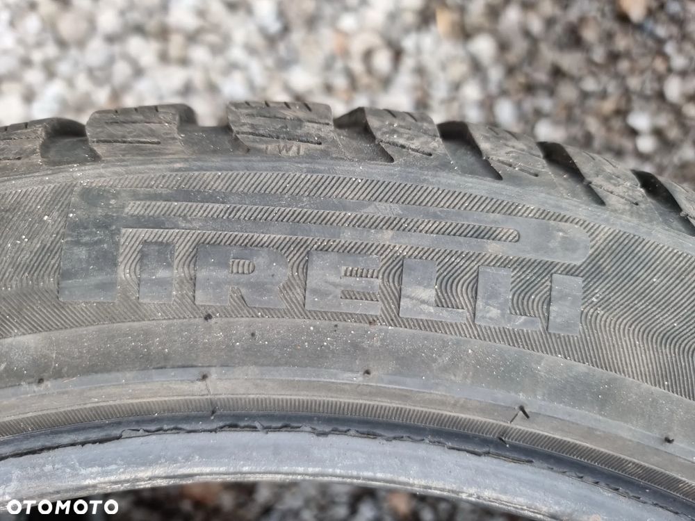 PIRELLI 225/45R17 91H SOTTOZERO 3 (1szt.) (1x6,0) (1x4818) Z435