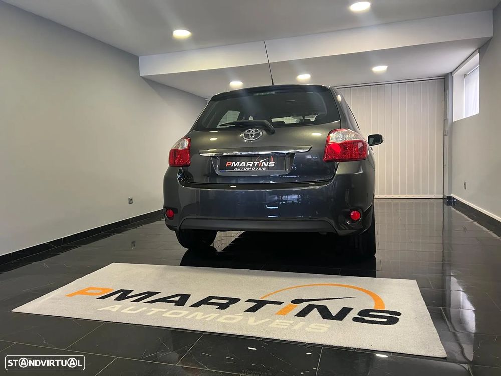 Toyota Auris 1.33 VVT-i ACtive - 23