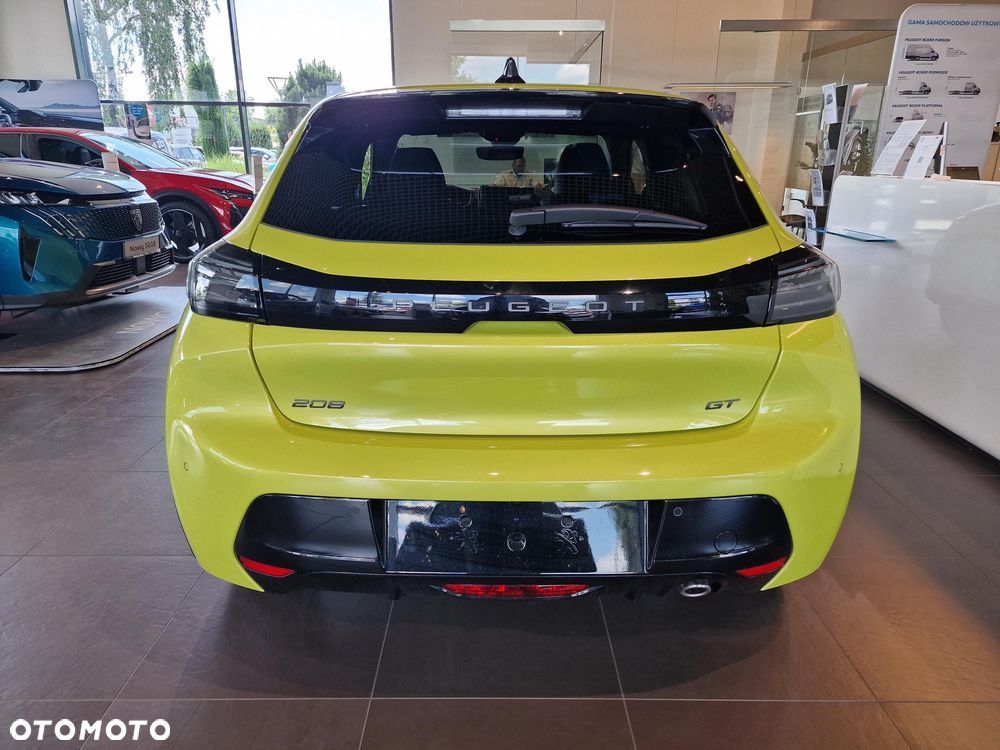 Peugeot 208 1.2 mHEV GT - 5
