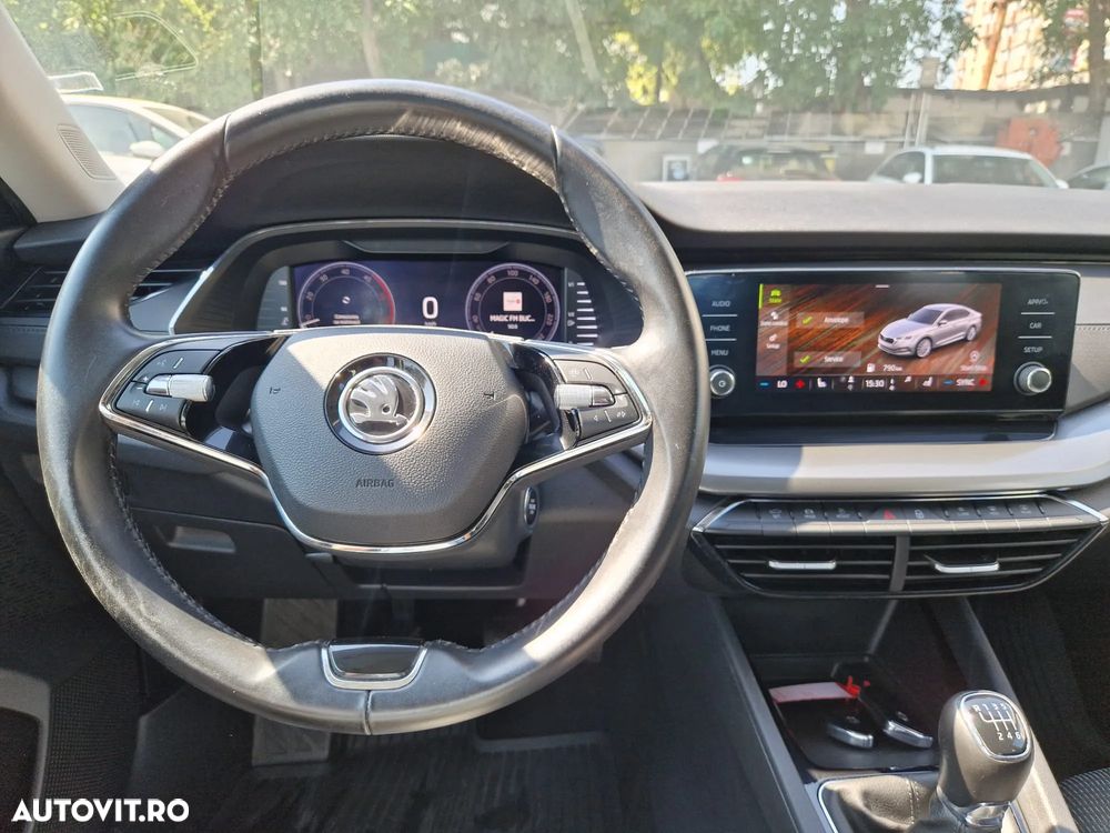 Skoda Octavia 2.0 TDI Ambition - 10
