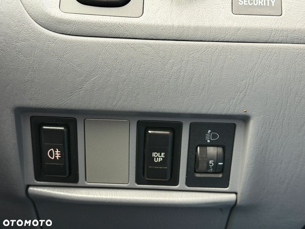 Toyota RAV4 2.0 D-4D Sol - 15