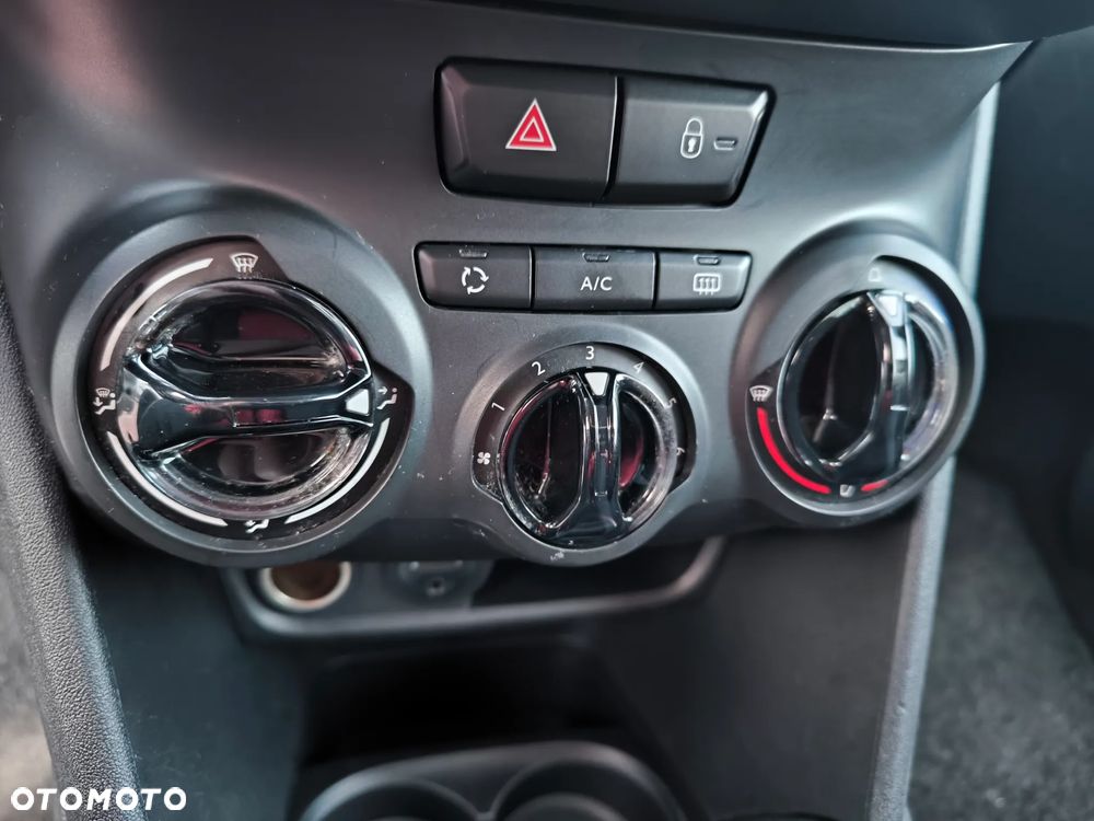 Peugeot 208 PureTech 82 Winter Edition - 31