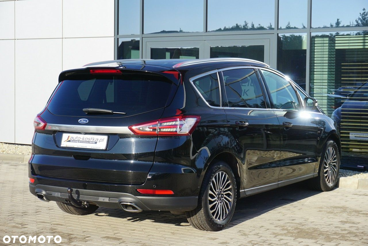 Ford S-Max - 9