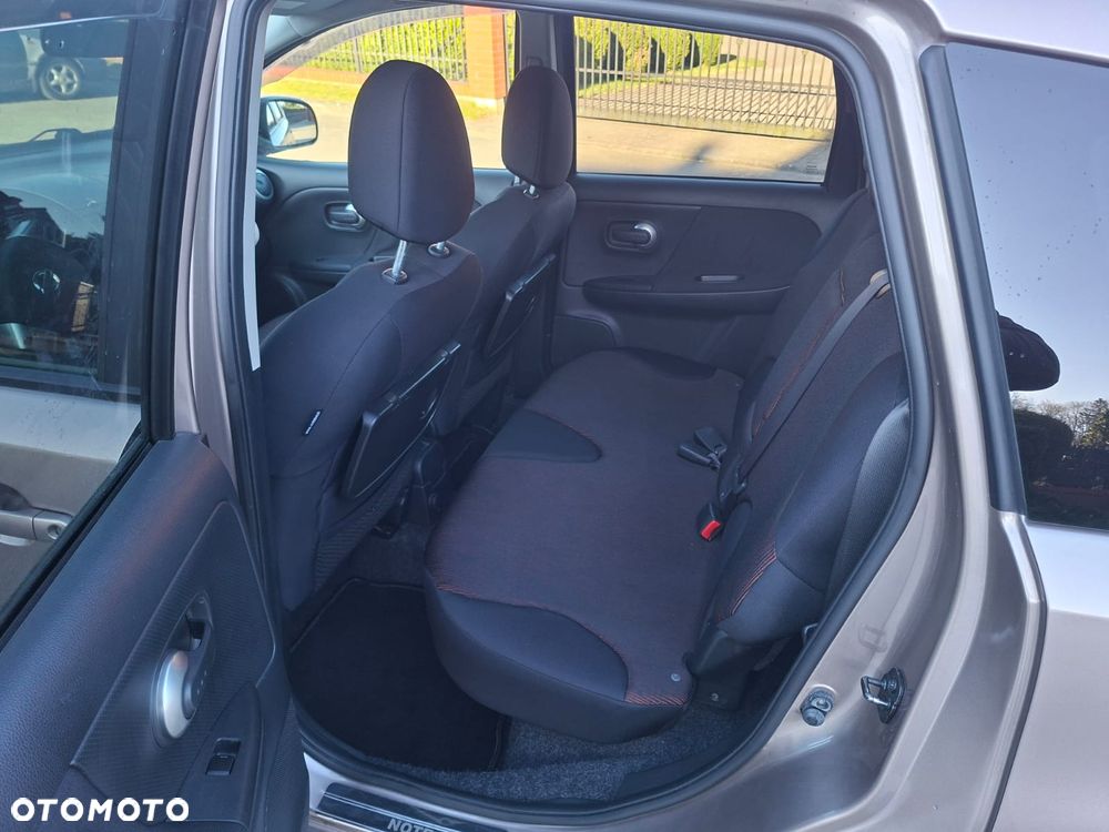 Nissan Note 1.6 more - 9