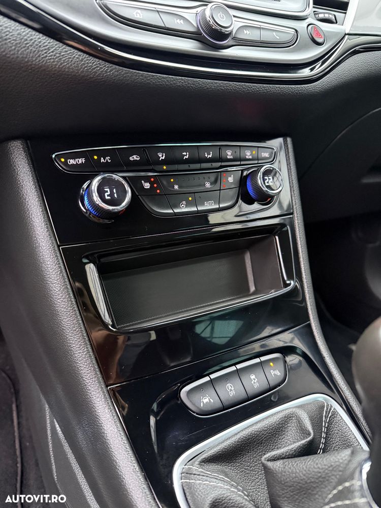 Opel Astra 1.5 D Start/Stop Design&Tech - 19