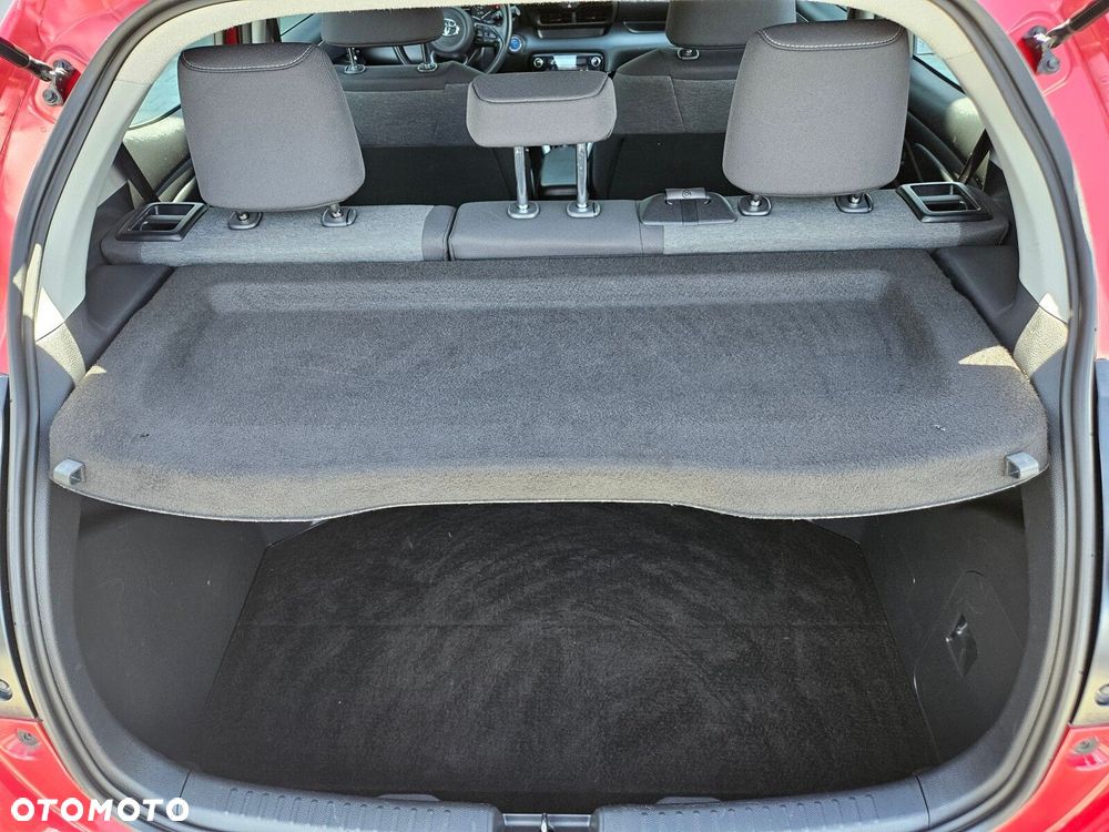 Toyota Yaris - 25