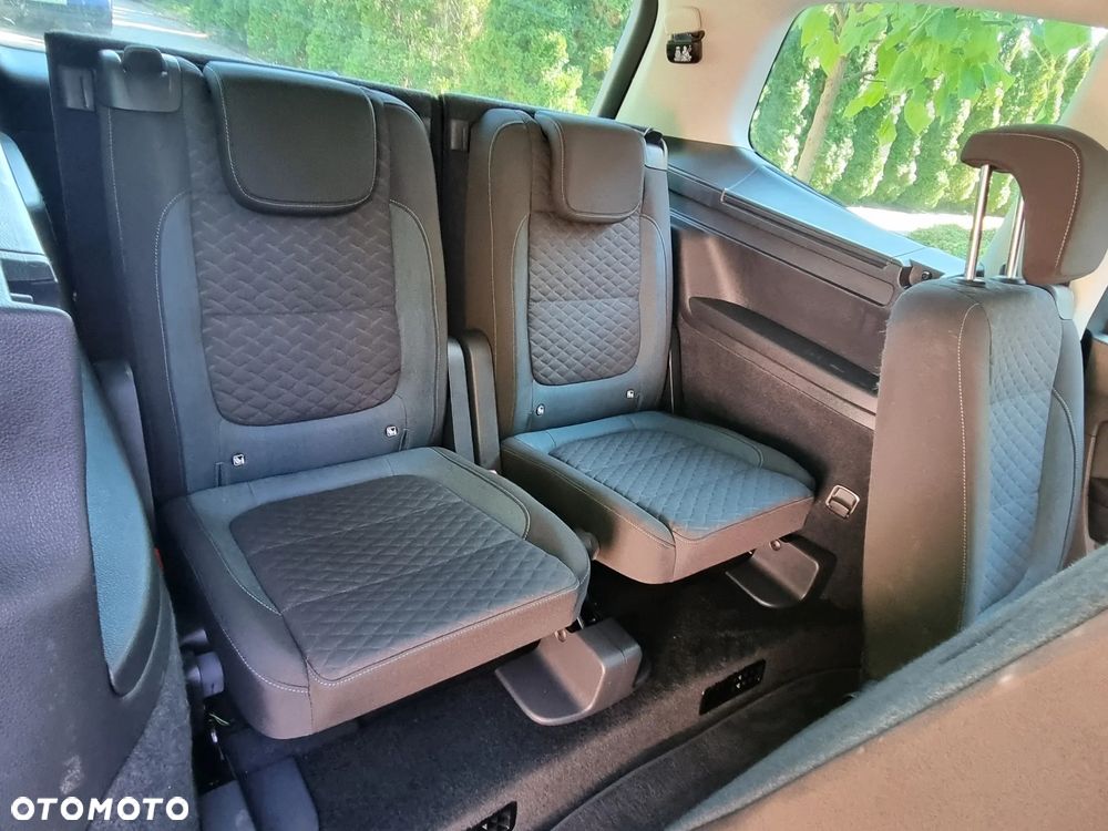 Volkswagen Sharan - 22