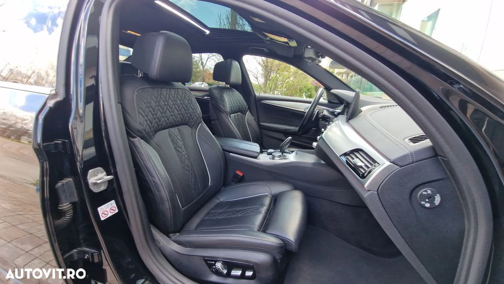 BMW Seria 5 530d xDrive Aut. Luxury Line - 15