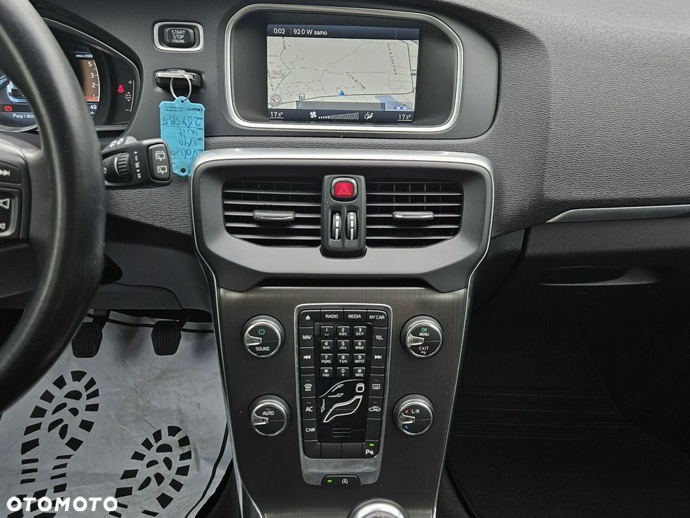 Volvo V40 - 13