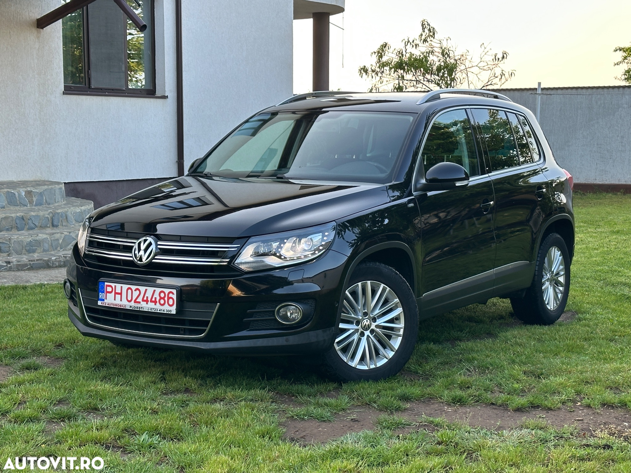 Volkswagen Tiguan 2.0 TDI DPF BlueMotion Technology Cup Sport & Style - 2