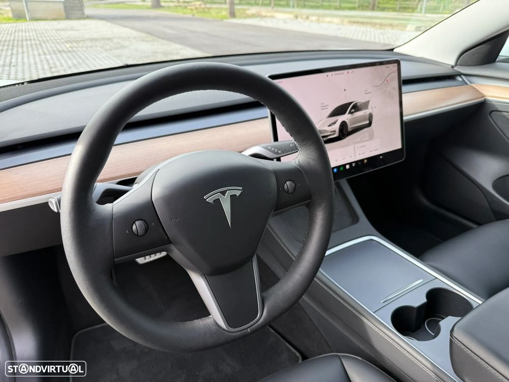 Tesla Model 3 Long Range AWD Dual Motor Performance - 26