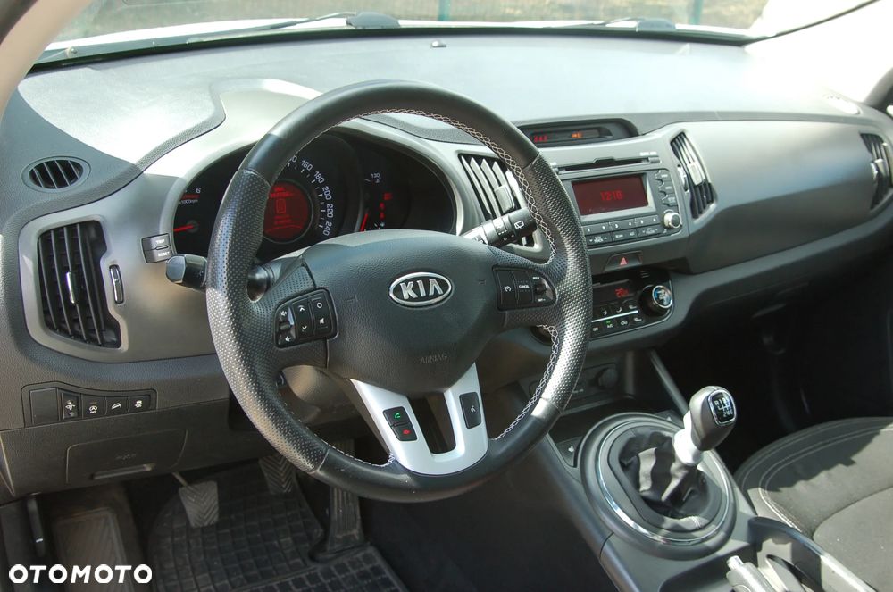 Kia Sportage 1.7 CRDI XL 2WD - 28