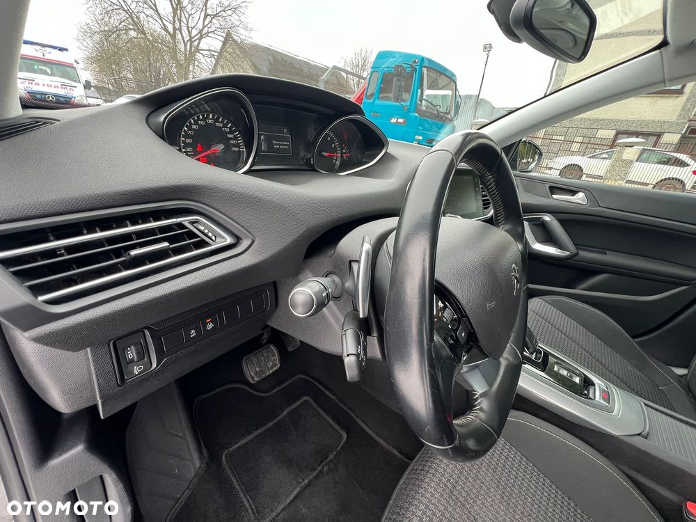 Peugeot 308 PureTech 130 EAT6 Stop & Start Active - 14