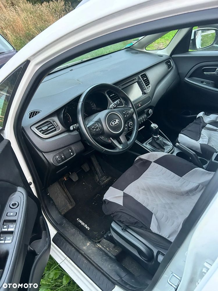 Kia Carens 1.6 GDI Edition 7 - 4