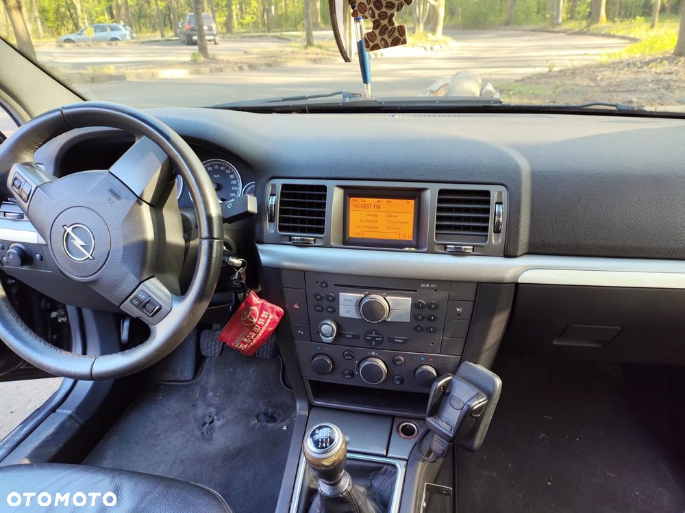 Opel Vectra 1.9 CDTI Cosmo - 12